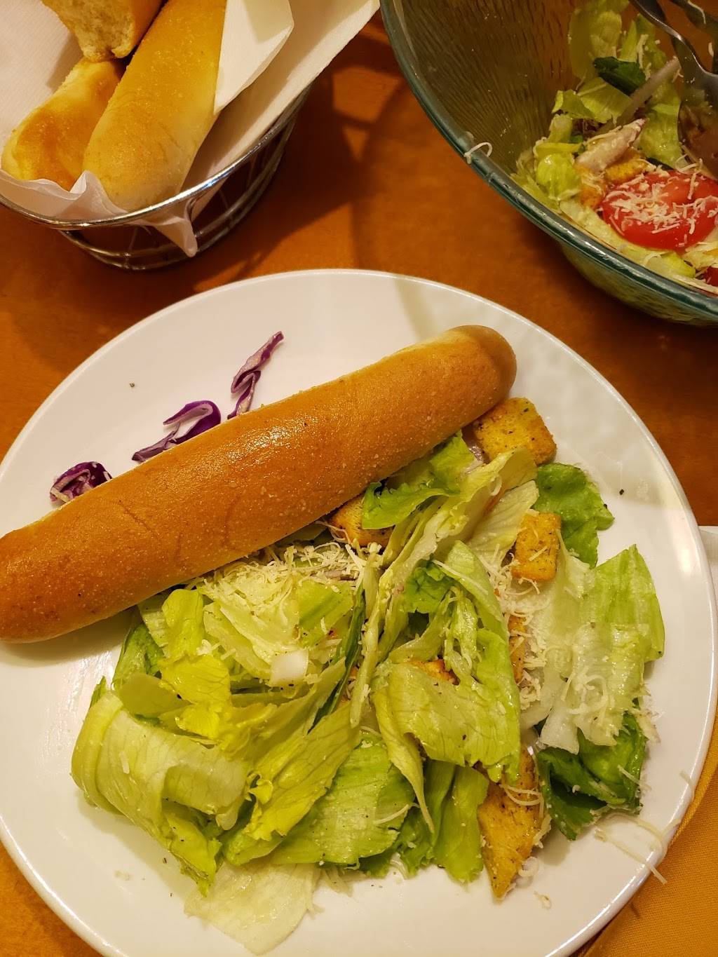Olive Garden Italian Restaurant | meal takeaway | 6615 Airways Blvd, Southaven, MS 38671, USA | 6625363350 OR +1 662-536-3350