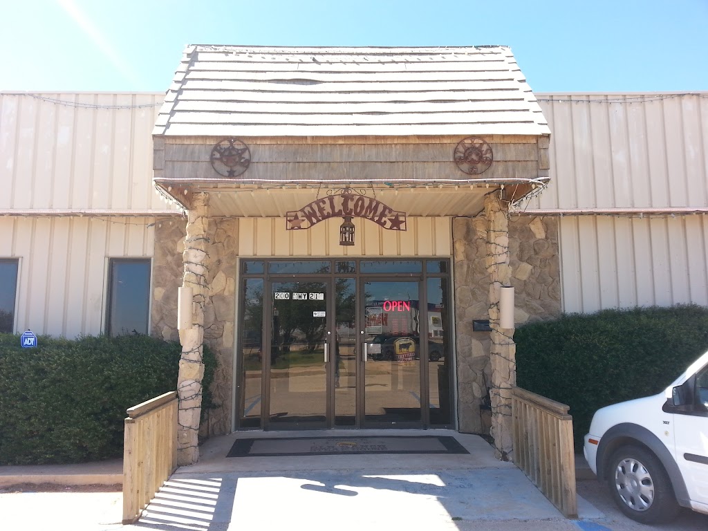 Old Ranch Steakhouse | restaurant | 200 Plains Hwy, Denver City, TX 79323, USA | 8065920098 OR +1 806-592-0098