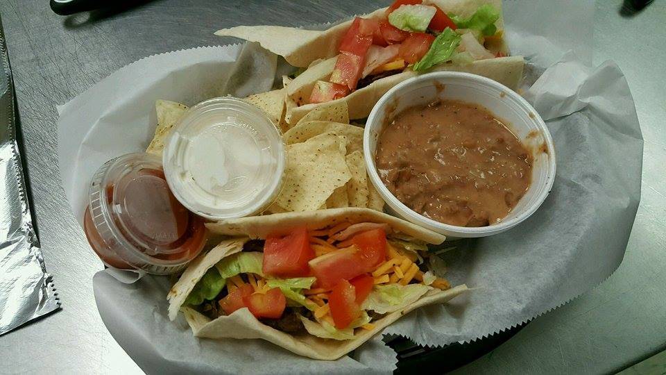 Barkers Log Cabin Grill | restaurant | 2894 Harmony Hwy, Harmony, NC 28634, USA | 7045462450 OR +1 704-546-2450