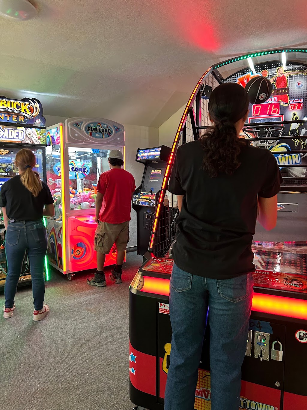 Fat Cactus Pizza & Arcade | restaurant | 1135 W Hoover St, Ajo, AZ 85321, USA | 5203874663 OR +1 520-387-4663