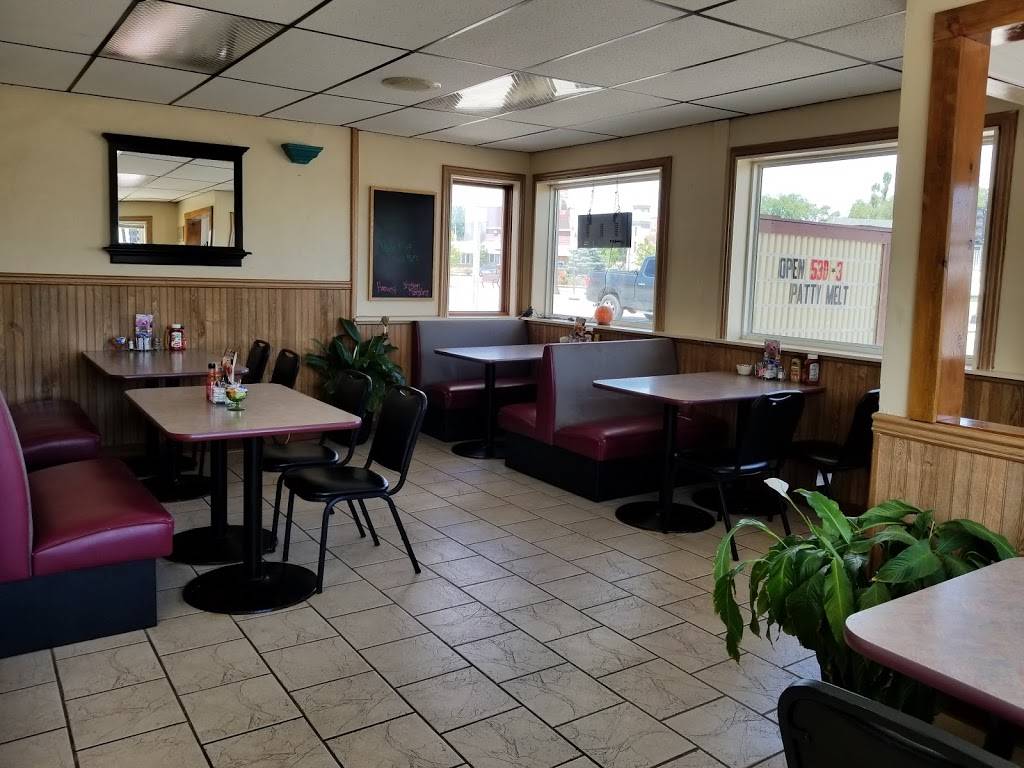 Peshtigo Cafe | 101 S Emery Ave, Peshtigo, WI 54157, USA