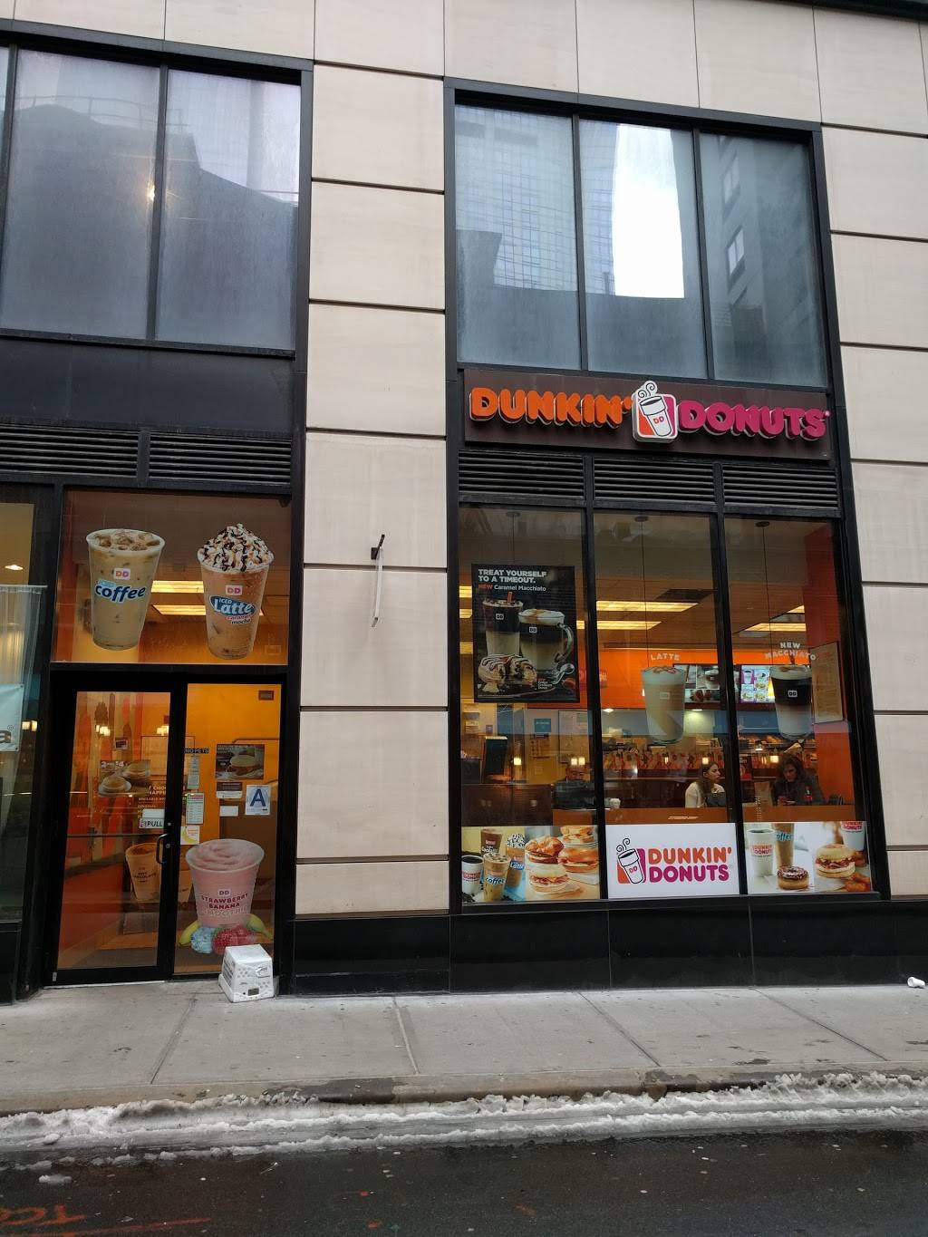 Dunkin Donuts | cafe | 19 Rector St, New York, NY 10006, USA | 2127858111 OR +1 212-785-8111