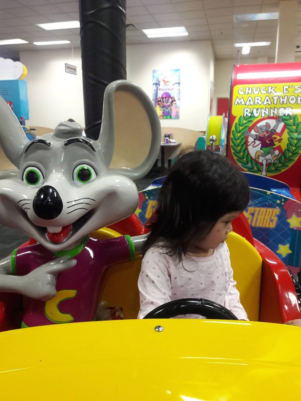 Chuck E. Cheese's - Restaurant | 3037 Sisk Rd, Modesto, CA 95350, USA