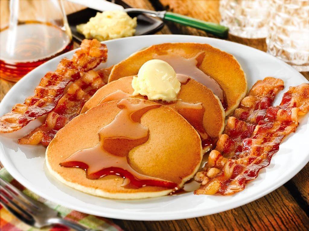 Perkins Restaurant & Bakery | restaurant | 4335 Tamiami Trail E, Naples, FL 34112, USA | 2397758200 OR +1 239-775-8200