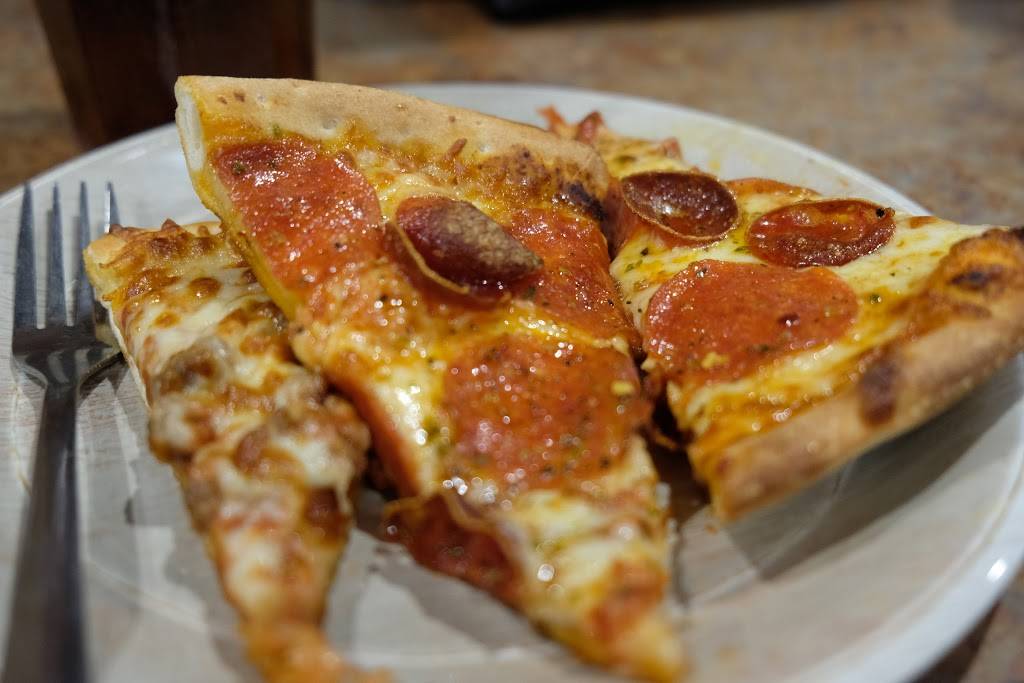 Pizza Ranch | meal delivery | 233 Legacy Dr, Burlington, IA 52601, USA | 3197545555 OR +1 319-754-5555