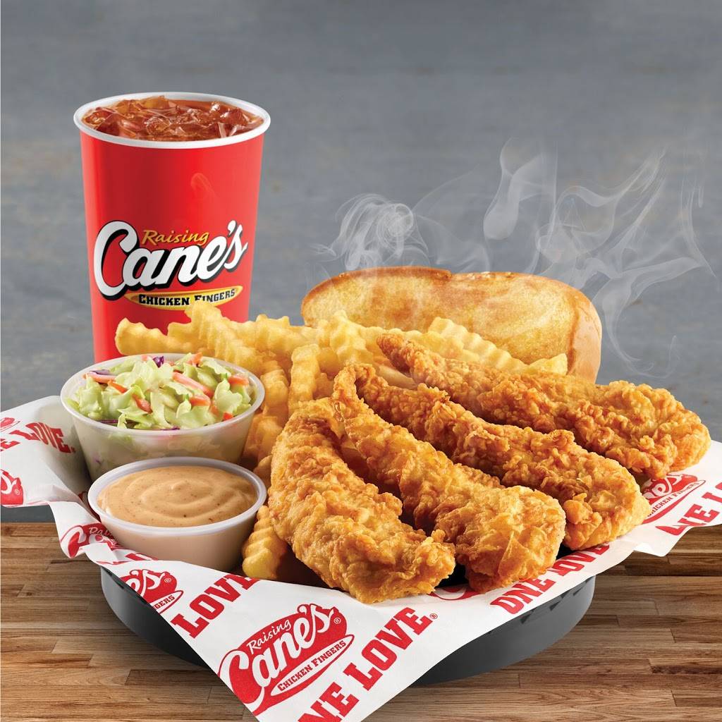 Raising Canes Chicken Fingers | meal takeaway | 1431 E Parks Hwy, Wasilla, AK 99654, USA | 9073127788 OR +1 907-312-7788