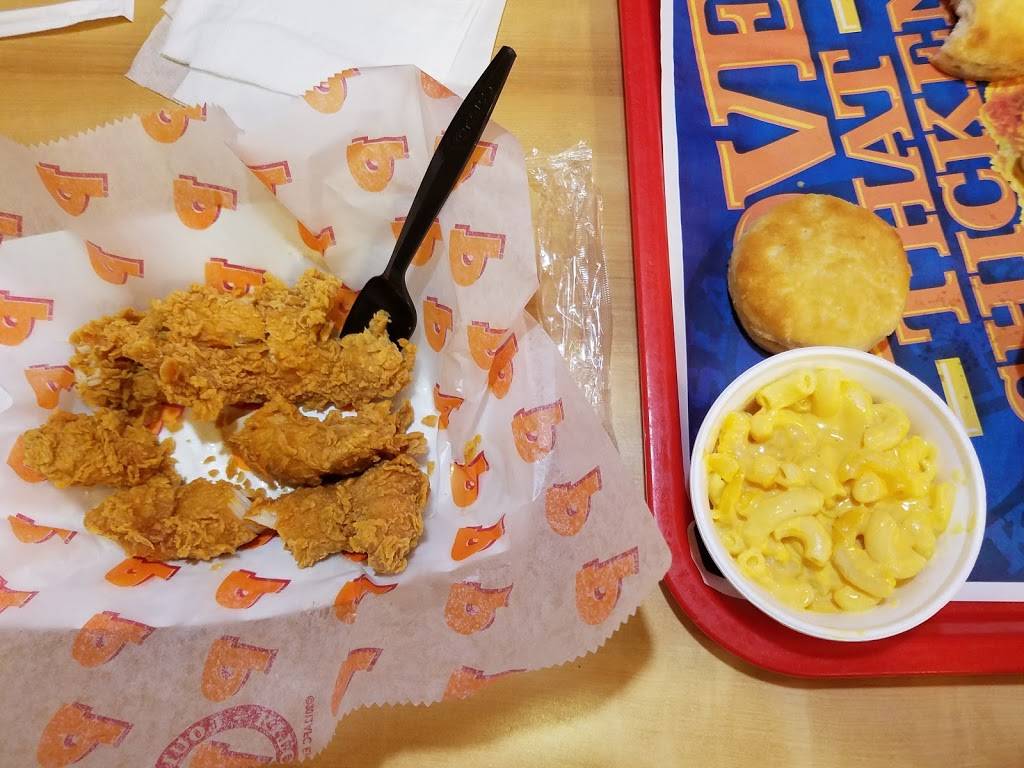 Popeyes Louisiana Kitchen | restaurant | 9319 TX-90, Navasota, TX 77868, USA | 9368255028 OR +1 936-825-5028