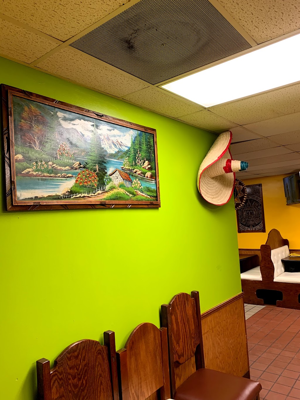 El Azteca Mexican Grill 1462 Main St, Sneedville, TN 37869, USA
