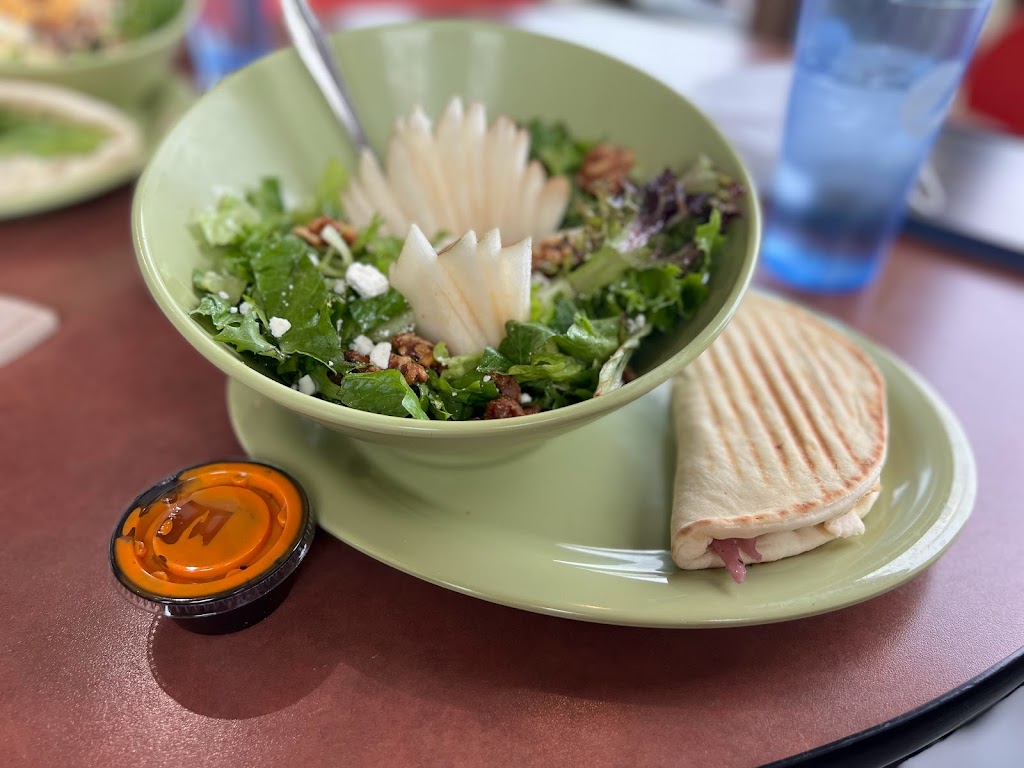 Croutons East And West | restaurant | 564 NE Greenwood Ave, Bend, OR 97701, USA | 5417280825 OR +1 541-728-0825