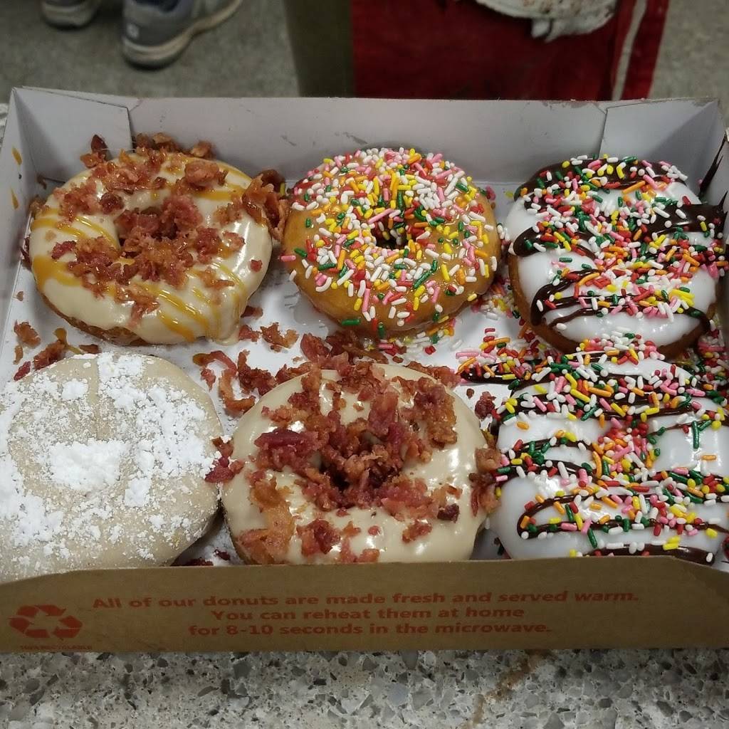 Duck Donuts - Heron Village | bakery | 2766 NC-68 #101, High Point, NC 27265, USA | 3368045571 OR +1 336-804-5571