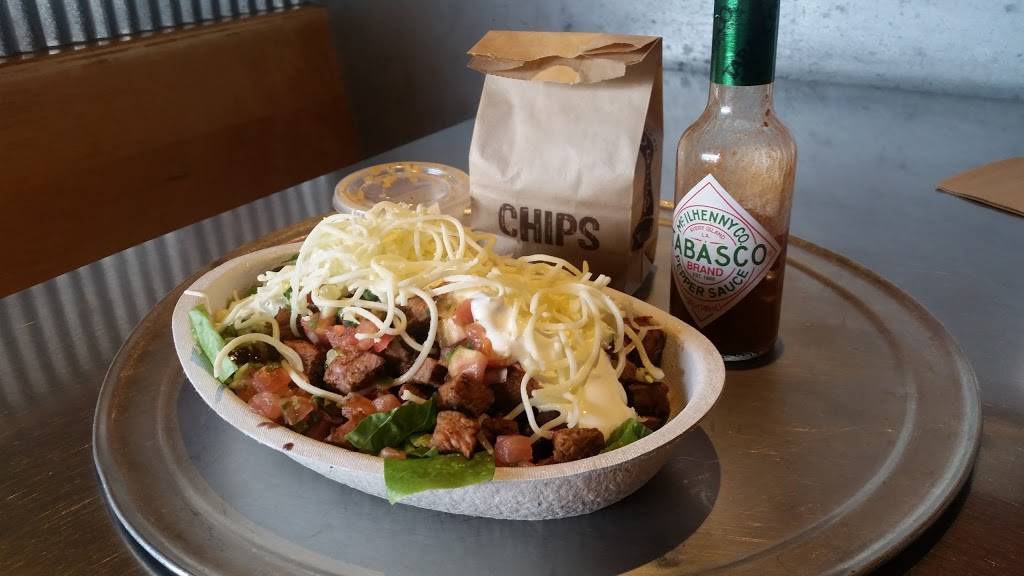 Chipotle Mexican Grill | restaurant | 900 N Austin Ave Ste 102, Georgetown, TX 78626, USA | 5128680941 OR +1 512-868-0941