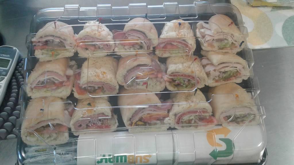 Subway | restaurant | 107 S Denver Ave, Spiro, OK 74959, USA | 9189625196 OR +1 918-962-5196