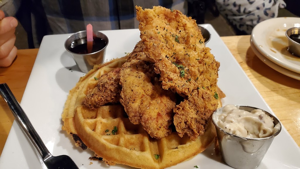 Civil Kitchen | restaurant | 107 Park Central Square, Springfield, MO 65806, USA | 4175018456 OR +1 417-501-8456