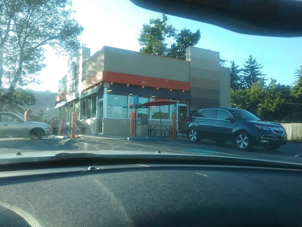 Dunkin | cafe | 400 E Baltimore Pike, Media, PA 19063, USA | 4848420075 OR +1 484-842-0075
