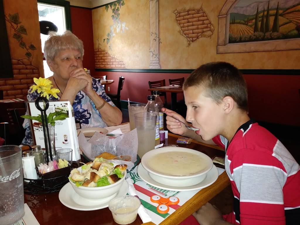 Giovanni's Pizza 18 W Main St, Elverson, PA 19520, USA