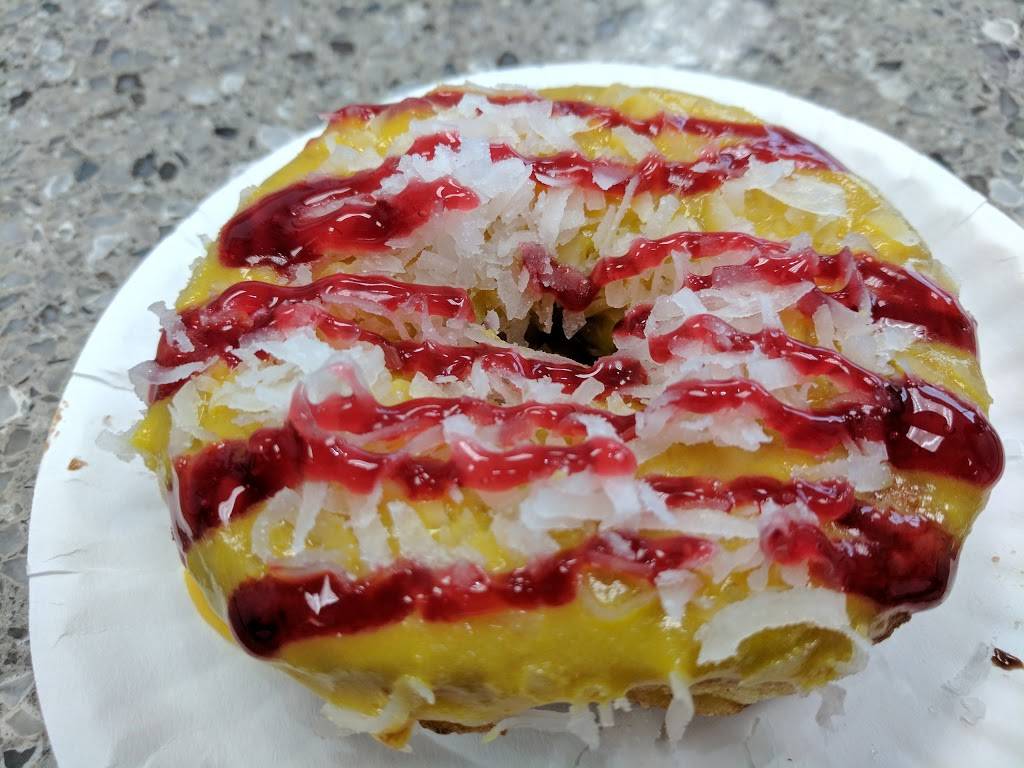 Duck Donuts | cafe | 10694 Fairfax Blvd, Fairfax, VA 22030, USA | 7033833039 OR +1 703-383-3039
