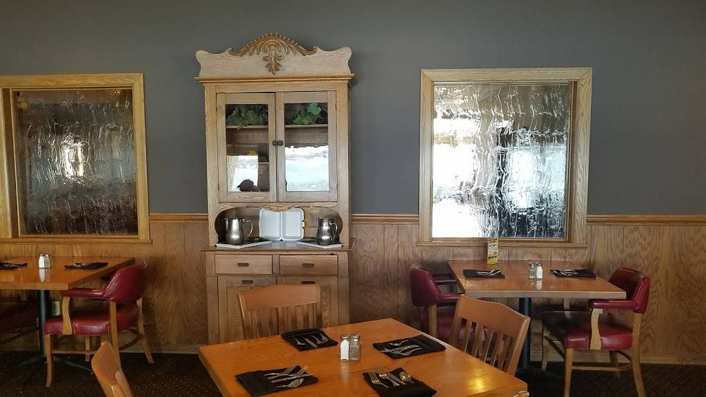 Russells On the Lake | restaurant | 111 Jefferson Blvd, Big Lake, MN 55309, USA | 7632636111 OR +1 763-263-6111