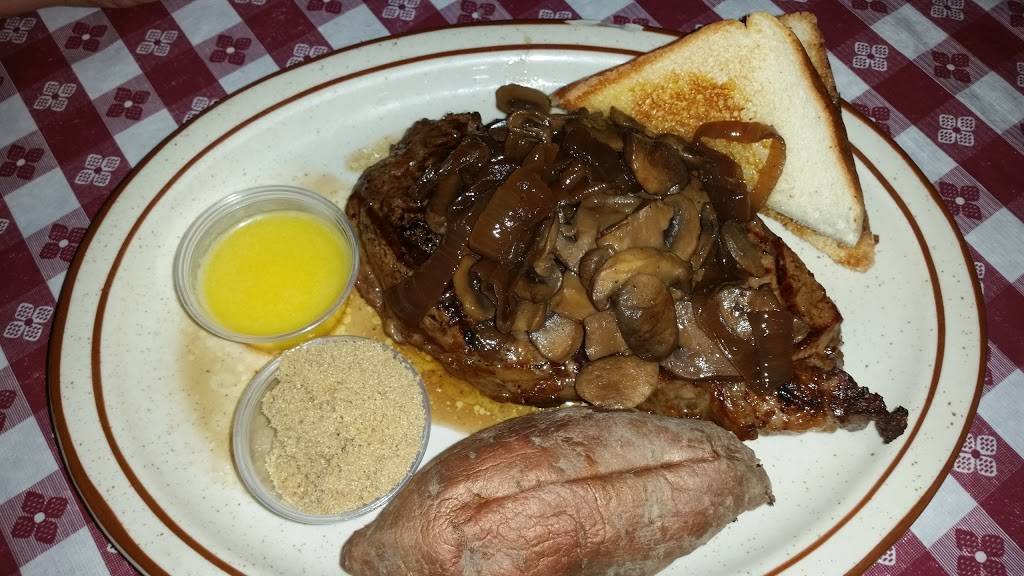 Tappas Steak House | restaurant | 1620 Rockingham Rd, Davenport, IA 52802, USA | 5633228428 OR +1 563-322-8428