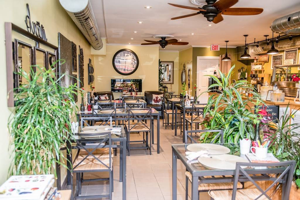 The Woodpecker | restaurant | 608 Goderich St, Port Elgin, ON N0H 2C0, Canada | 2264533025 OR +1 226-453-3025