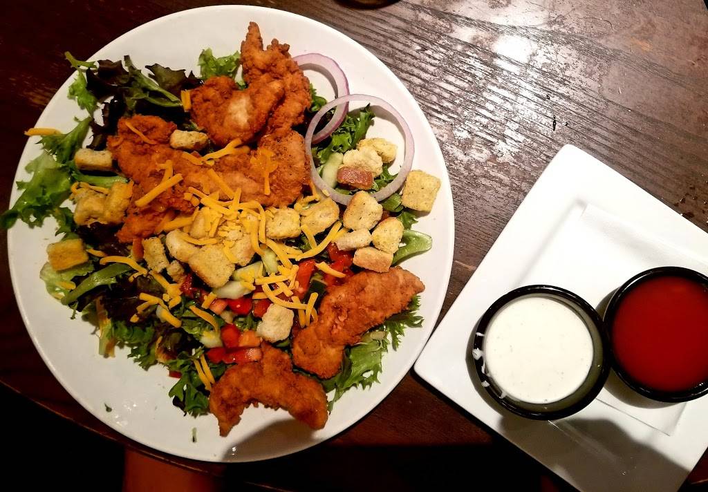 LongHorn Steakhouse | meal takeaway | 68040 Mall Ring Rd, St Clairsville, OH 43950, USA | 7406994722 OR +1 740-699-4722
