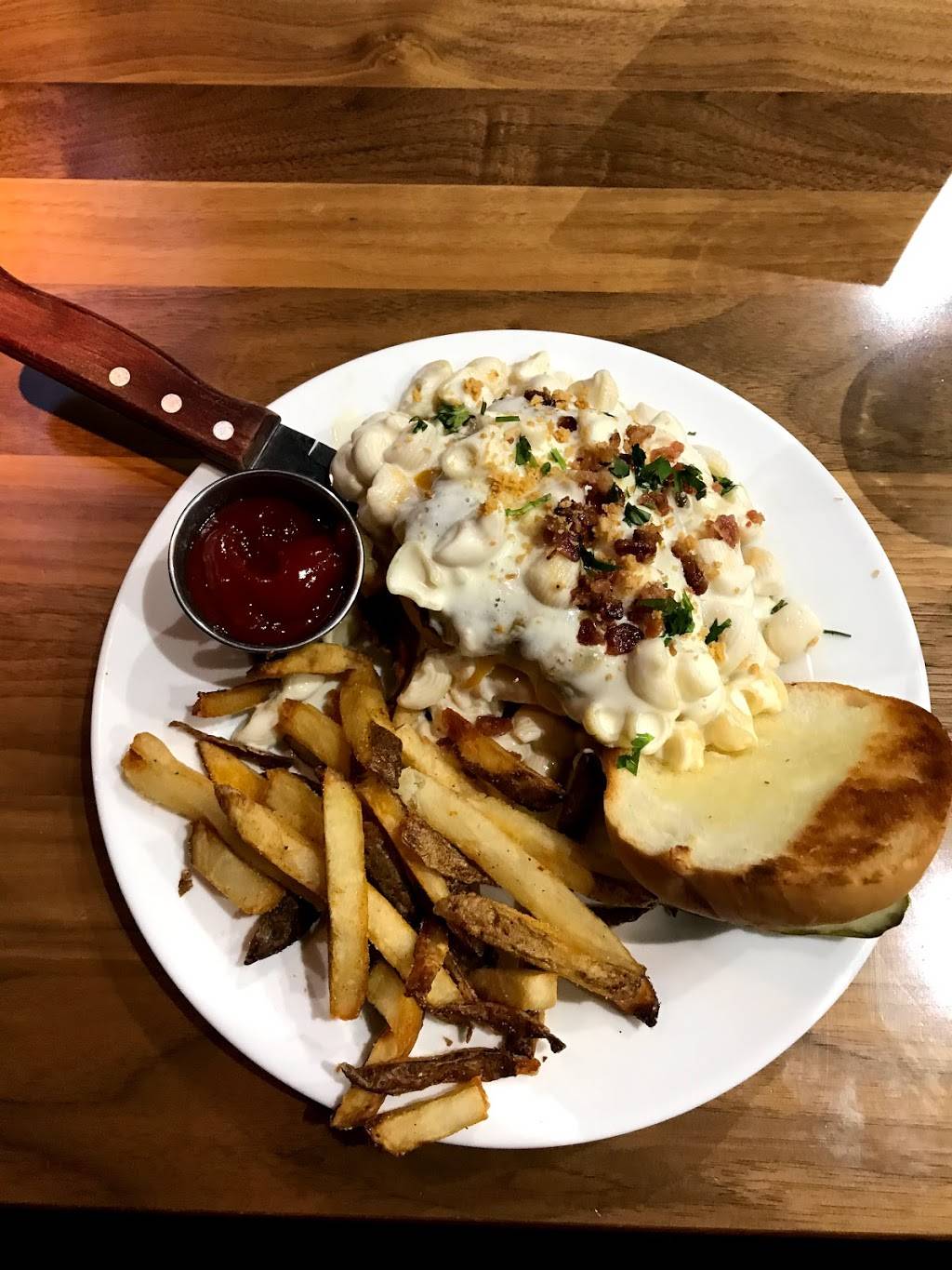 Hy-Vee Market Grille Express | restaurant | 301 NE Rice Rd, Lees Summit, MO 64086, USA | 8163473526 OR +1 816-347-3526