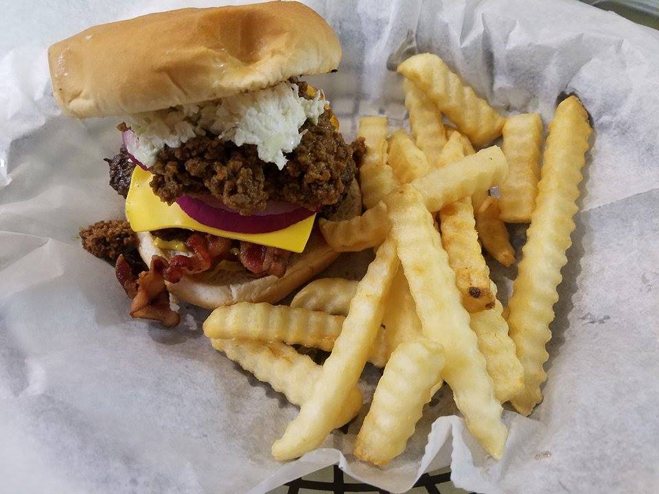 Barkers Log Cabin Grill | restaurant | 2894 Harmony Hwy, Harmony, NC 28634, USA | 7045462450 OR +1 704-546-2450