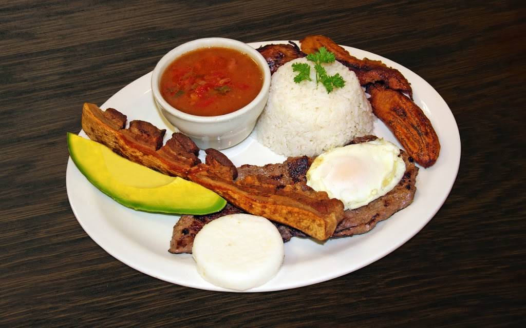 El Buen Gusto Restaurant & Bakery | 7227 NW 88th Ave, Tamarac, FL 33321