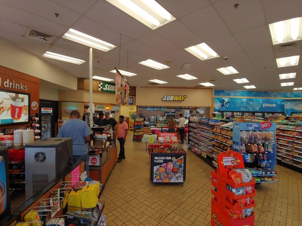 Subway | meal takeaway | 6676 MO-13, Higginsville, MO 64037, USA | 6605846660 OR +1 660-584-6660