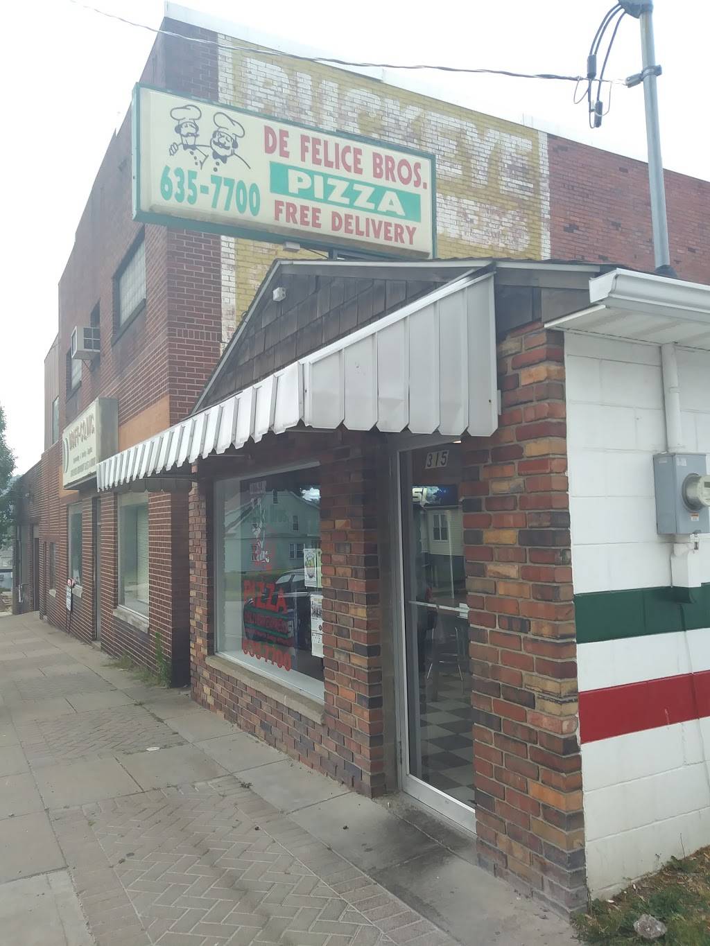 DeFelice Bros. Pizza - Restaurant | 315 S 4th St, Martins Ferry, OH 