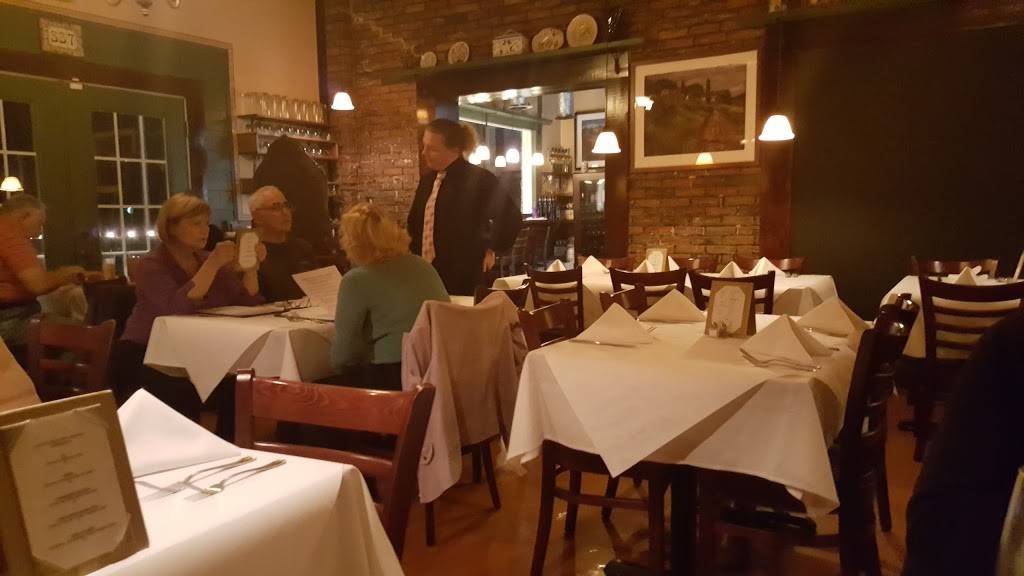 Peruccis classic italian Restaurant | restaurant | 35507 Atlantic Ave, Millville, DE 19967, USA | 3028298727 OR +1 302-829-8727
