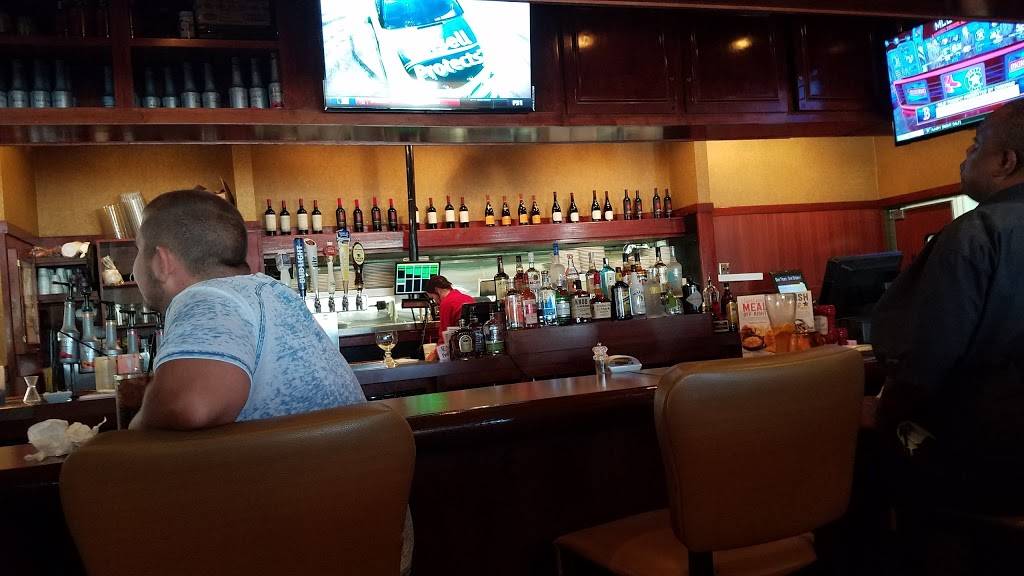 Ruby Tuesday | restaurant | 1830 Holiday Dr, Athens, TN 37303, USA | 4237461775 OR +1 423-746-1775