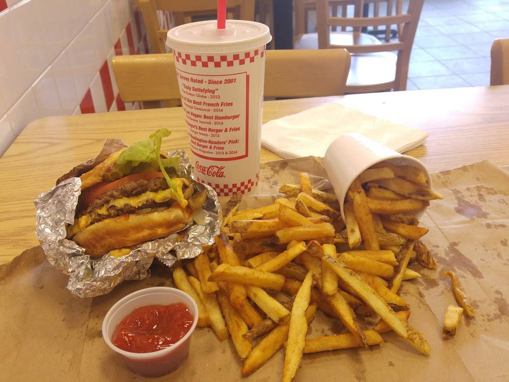 Five Guys | meal takeaway | 1 Galleria Dr, Cheektowaga, NY 14225, USA | 7166835555 OR +1 716-683-5555