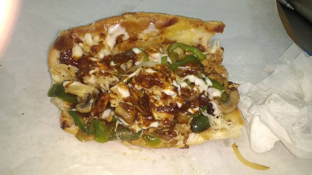 Gordons Cheese Steaks | restaurant | 518 Bailey Rd, Crystal City, MO 63019, USA | 6369339192 OR +1 636-933-9192