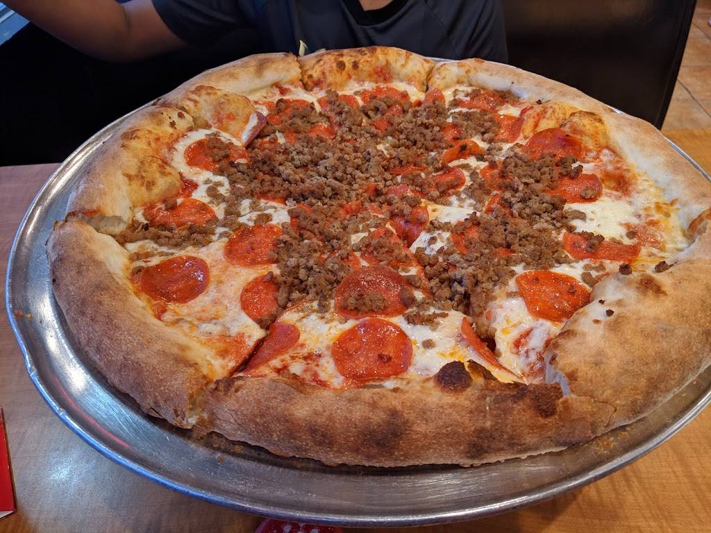 Racanelli's Pizza | 3945 Mid Rivers Mall Dr, St Peters, MO 63376, USA