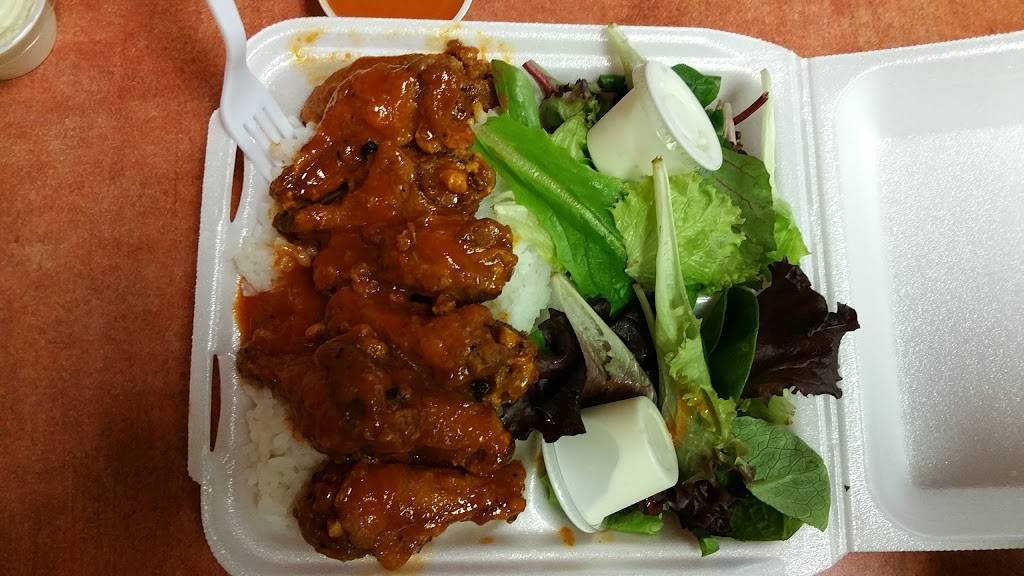 Dirty Lickins Chicken | restaurant | 99-115 Aiea Heights Dr #303, Aiea, HI 96701, USA | 8084868500 OR +1 808-486-8500
