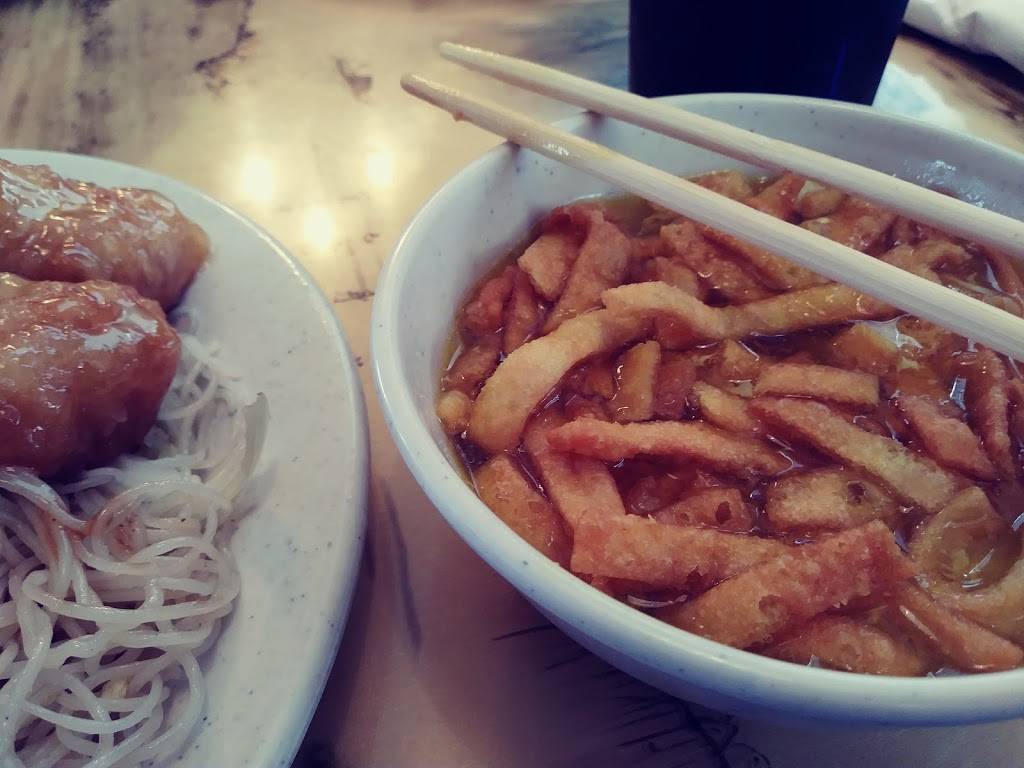 China Palace | restaurant | 910 S Main St, Ottawa, KS 66067, USA | 7852426818 OR +1 785-242-6818