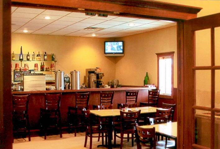 Luigis | cafe | 2213 W Ferguson Rd, Mt Pleasant, TX 75455, USA | 9035779701 OR +1 903-577-9701