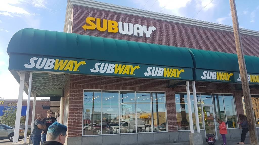 Subway - Meal takeaway | 3104 Seward Hwy, Anchorage, AK 99503, USA