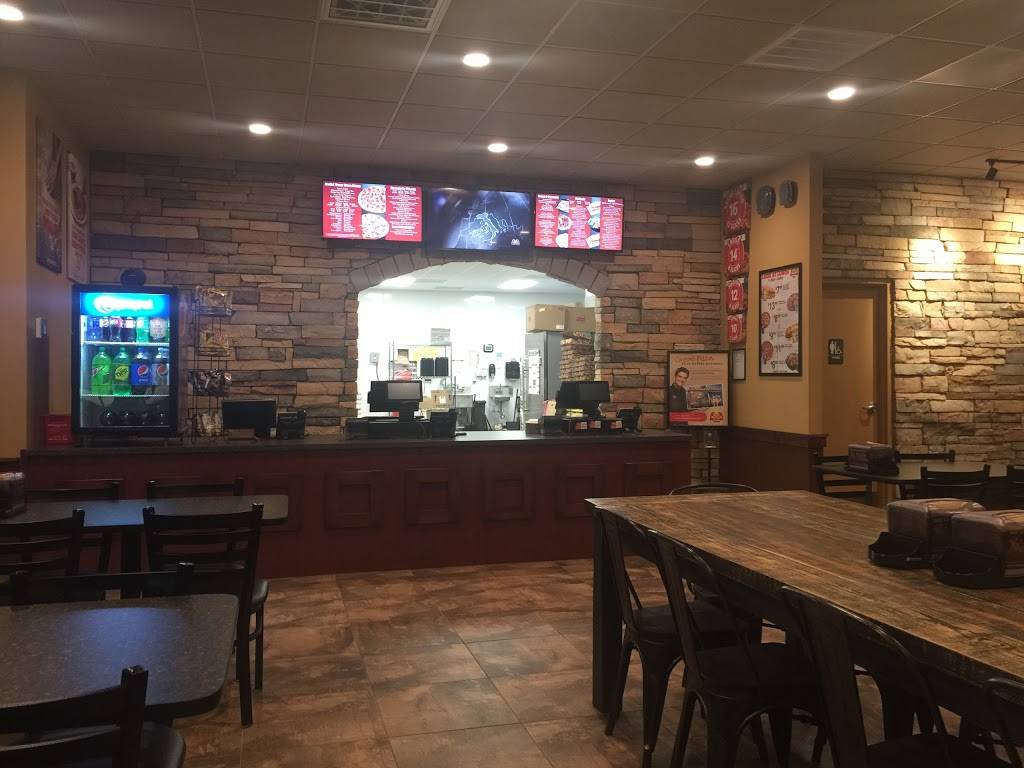 Marcos Pizza | meal delivery | 300 Main St, Trussville, AL 35173, USA | 2056615555 OR +1 205-661-5555