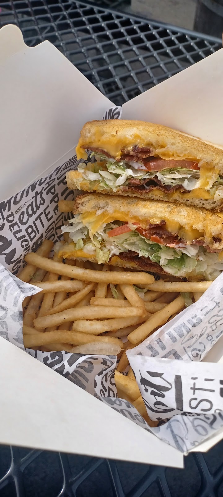 The Big Cheese | restaurant | 775 N Front St, Coos Bay, OR 97420, USA | 5417515841 OR +1 541-751-5841
