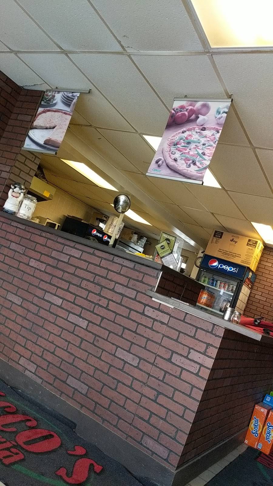 Nicco's Pizzaria Restaurant 1610 5th Ave, Coraopolis, PA 15108, USA