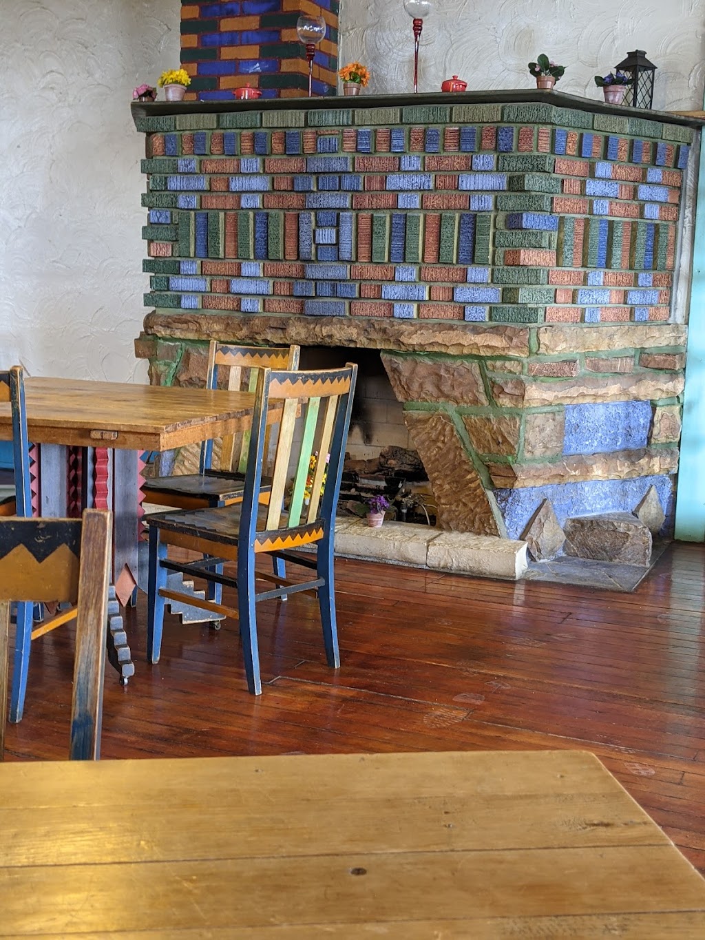 Shaffer Hotel 103 W Main St, Mountainair, NM 87036, USA