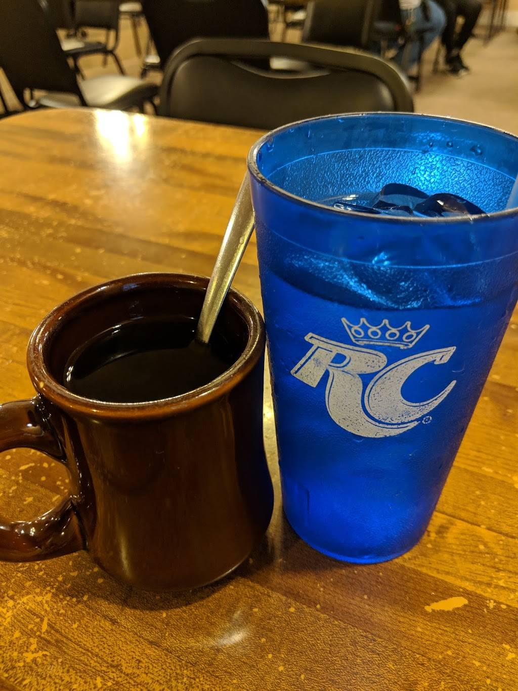 Ritas Cafe | restaurant | 101 N 7th St, Mayfield, KY 42066, USA | 2702478016 OR +1 270-247-8016