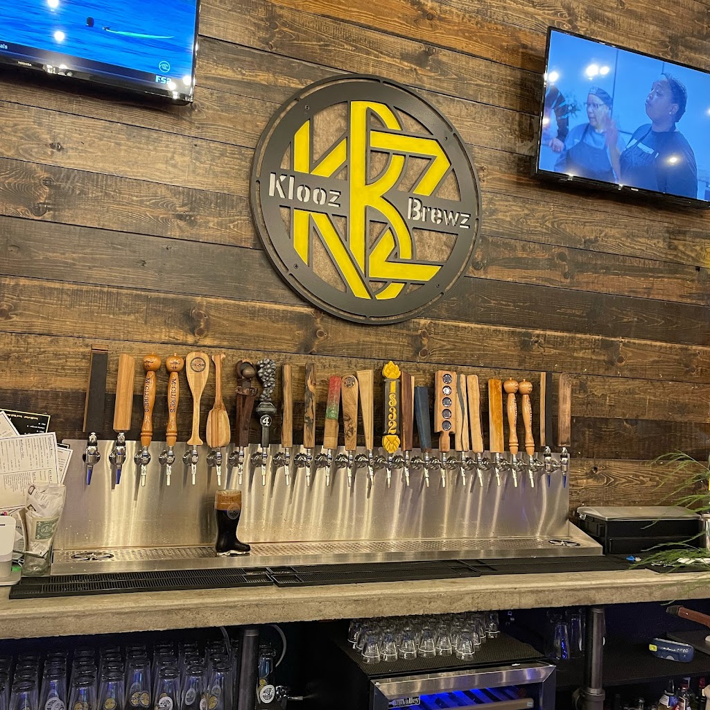 Klooz Brewz | restaurant | 125 N Meridian St, Lebanon, IN 46052, USA | 7654848282 OR +1 765-484-8282