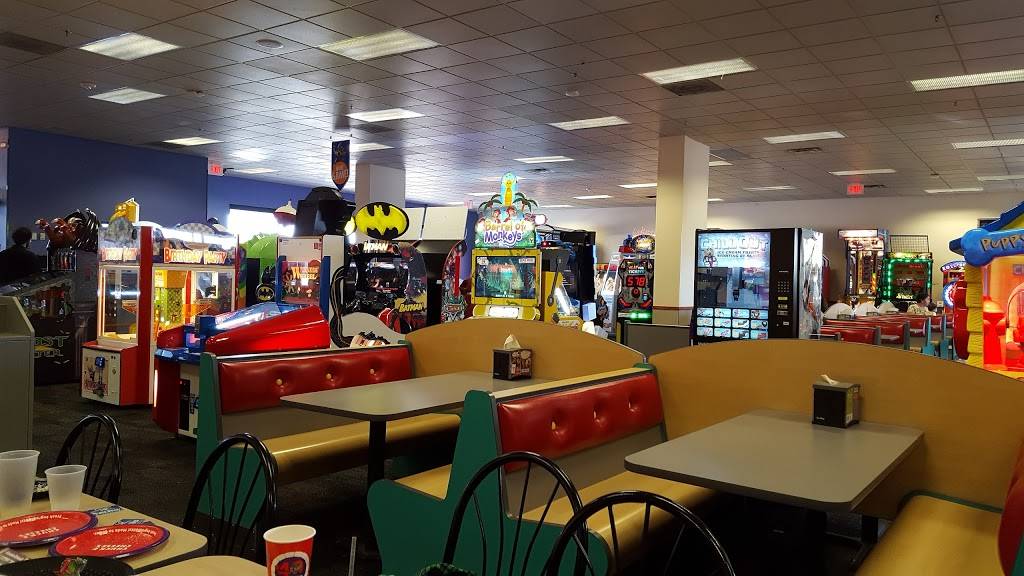 Chuck E. Cheese - Restaurant | 710 Sunland Park Dr, El Paso, TX 79912, USA