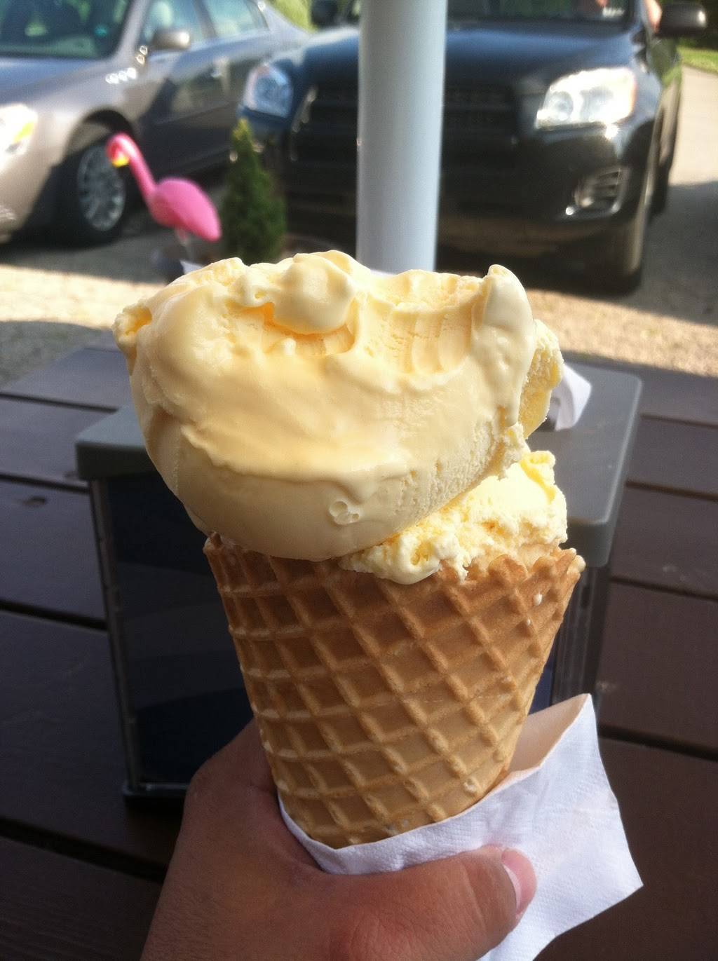 Mullins Short Stop | restaurant | 641 N Ludington St, Columbus, WI 53925, USA | 9206232080 OR +1 920-623-2080