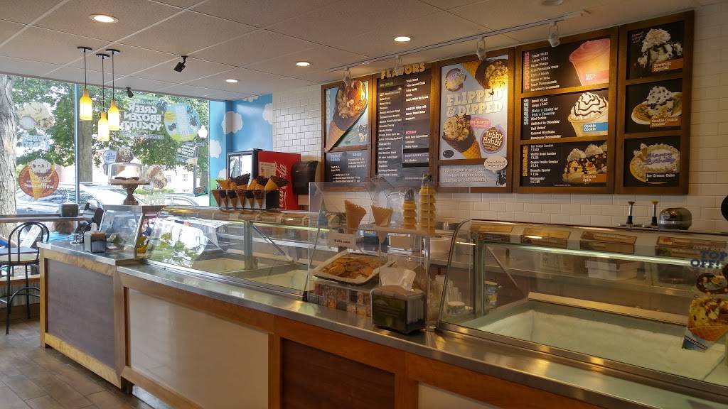Ben & Jerrys | bakery | 5 1/2 S Main St, West Hartford, CT 06107, USA | 8602332697 OR +1 860-233-2697