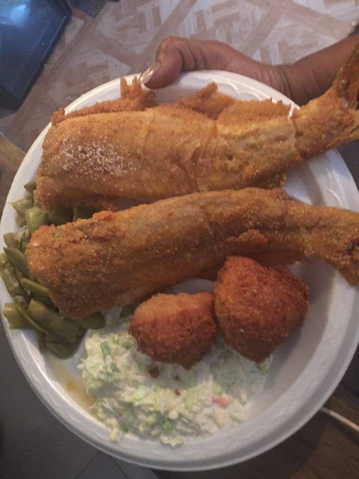 B.Bs Diner | restaurant | 411 Martin St, Water Valley, MS 38965, USA | 6625612925 OR +1 662-561-2925