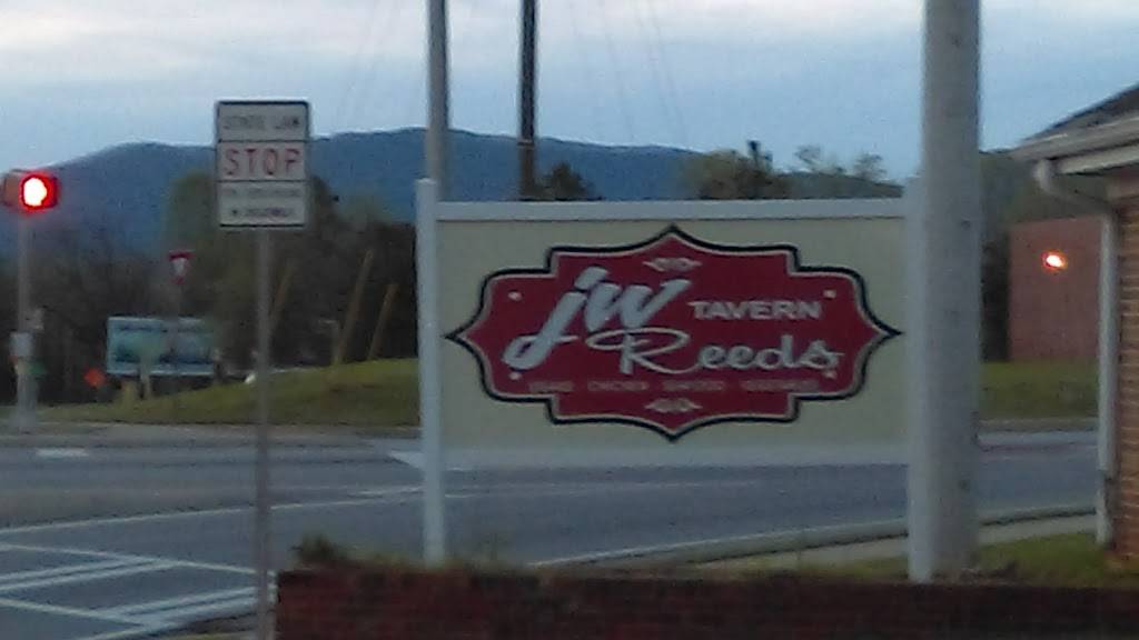 JW Reeds Tavern | restaurant | 318 N Main St, Cleveland, GA 30528, USA | 7068652023 OR +1 706-865-2023