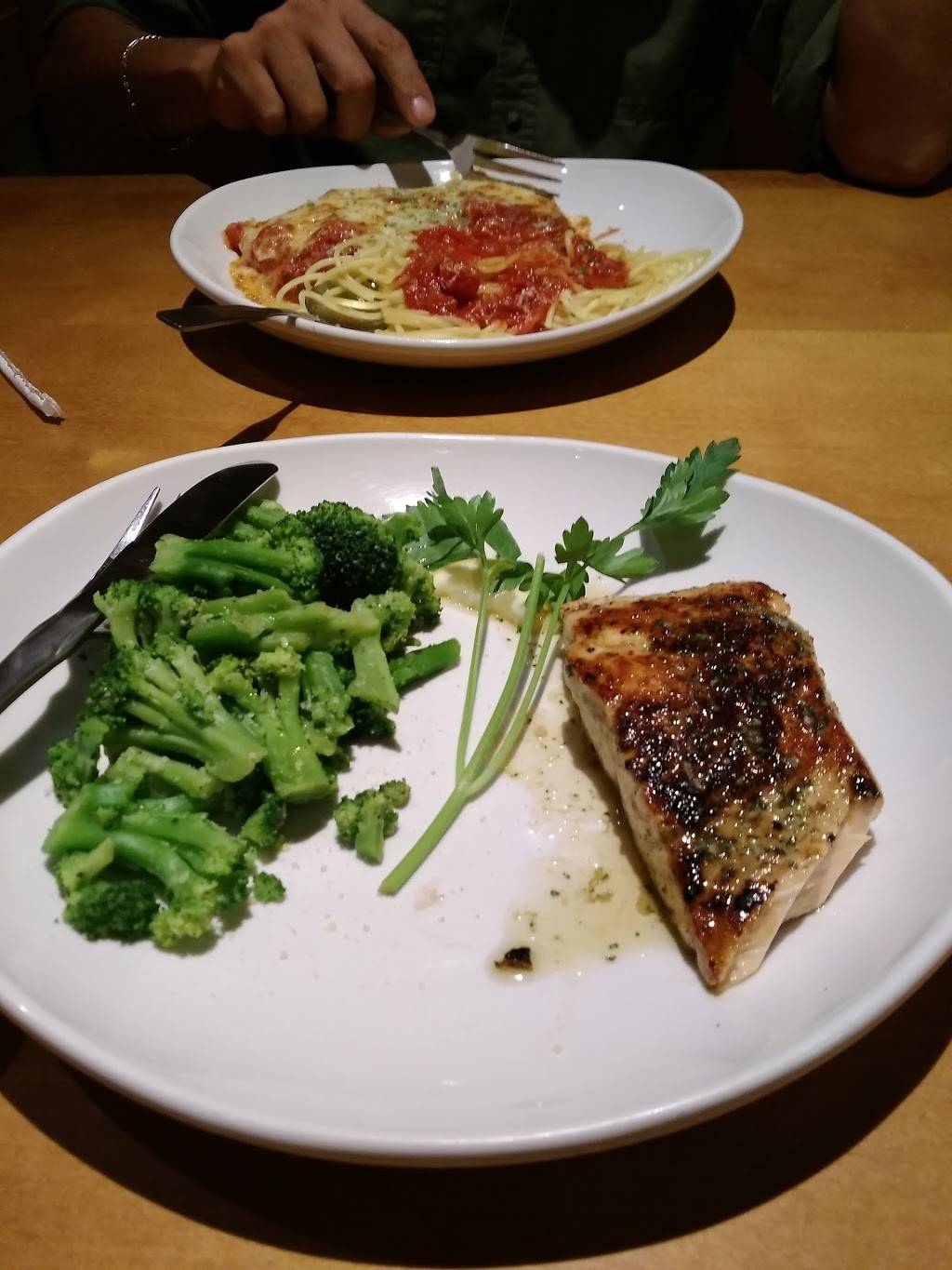 Olive Garden Italian Restaurant Meal Takeaway 21422 S